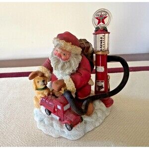 P6-CC-06 ENESCO AMERICA'S FAVORITES SANTA W/ TEXACO GAS Pump FIGURINE.